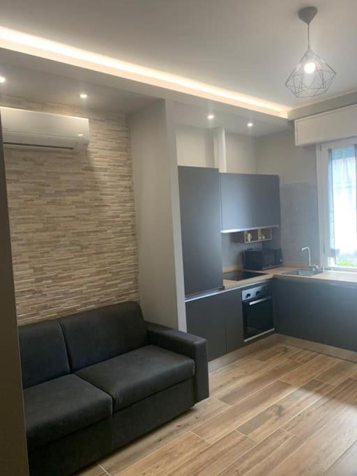 Nibu Appartamenti - Appartamento Centrale Comodo A Tutto, Anche A Villa Chiara Казалеккьо-ди-Рено Экстерьер фото