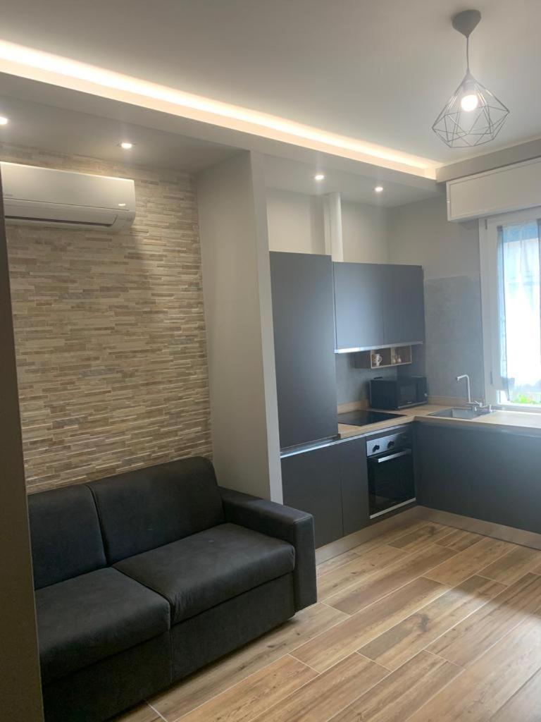 Nibu Appartamenti - Appartamento Centrale Comodo A Tutto, Anche A Villa Chiara Казалеккьо-ди-Рено Экстерьер фото